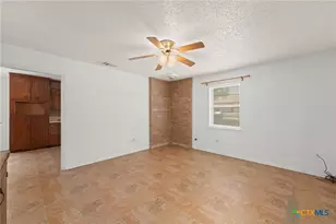 23168 Wolfridge Rd, Killeen, TX 76549 - Photo 8