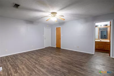 204 Westwood Street #B, Victoria, TX 77901 - Photo 12