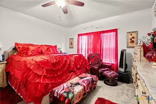 5913 Amelia Earhart Blvd, Killeen, TX 76543 - Photo 14