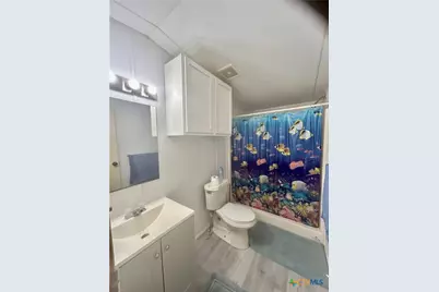 204 N 4th Street, Seadrift, TX 77983 - Photo 8