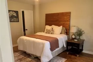 1311 E Park Ave, Victoria, TX 77901 - Photo 16