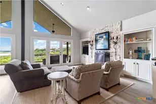 1115 Riviera Dr, Canyon Lake, TX 78133 - Photo 14