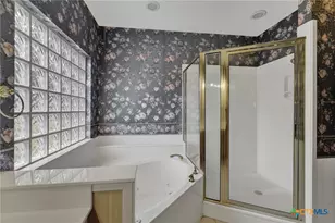 1781 Oak Forest Dr, New Braunfels, TX 78132 - Photo 8