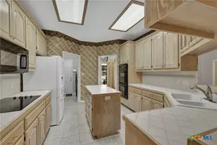 1781 Oak Forest Dr, New Braunfels, TX 78132 - Photo 6