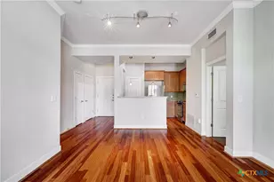 7342 Oak Manor Dr, San Antonio, TX 78229 - Photo 8