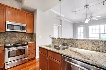 7342 Oak Manor Drive #4307, San Antonio, TX 78229 - Photo 12