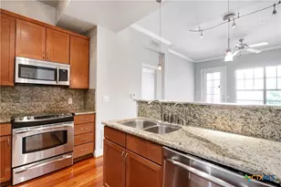 7342 Oak Manor Dr, San Antonio, TX 78229 - Photo 12