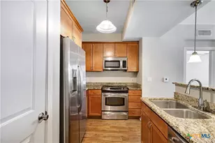 7342 Oak Manor Dr, San Antonio, TX 78229 - Photo 8