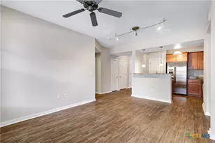 7342 Oak Manor Dr, San Antonio, TX 78229 - Photo 6