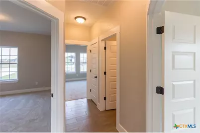 221 Colonial Lane, La Vernia, TX 78121 - Photo 24