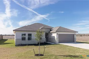 221 Colonial Ln, La Vernia, TX 78121 - Photo 4