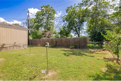 3308 Catalpa Street, Victoria, TX 77901 - Photo 6