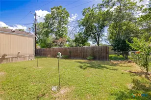 3308 Catalpa St, Victoria, TX 77901 - Photo 6