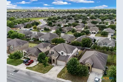 2122 Dove Crossing Drive, New Braunfels, TX 78130 - Photo 32