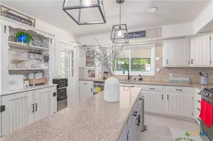 375 Willow Dr, Mcqueeney, TX 78123 - Photo 4