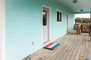 214 E Bay Ave, Seadrift, TX 77983 - Photo 12