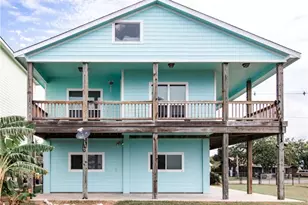 214 E Bay Ave, Seadrift, TX 77983 - Photo 8