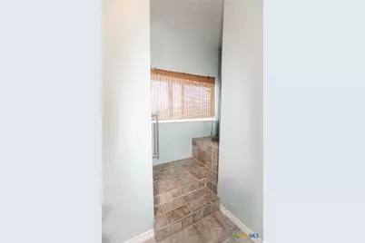 214 E Bay Avenue, Seadrift, TX 77983 - Photo 32