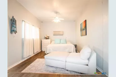 214 E Bay Avenue, Seadrift, TX 77983 - Photo 28