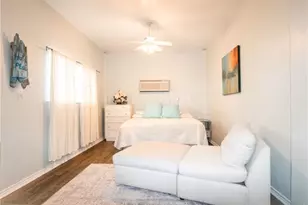 214 E Bay Ave, Seadrift, TX 77983 - Photo 28