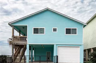 214 E Bay Ave, Seadrift, TX 77983 - Photo 1