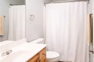 214 E Bay Ave, Seadrift, TX 77983 - Photo 18