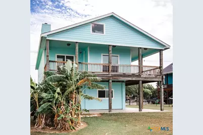 214 E Bay Avenue, Seadrift, TX 77983 - Photo 4