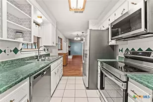 20 Snell Dr, Lampasas, TX 76550 - Photo 12