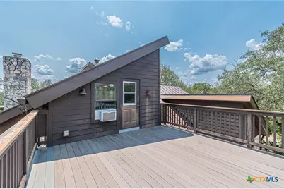 560 Bluff Ridge Court, New Braunfels, TX 78132 - Photo 28