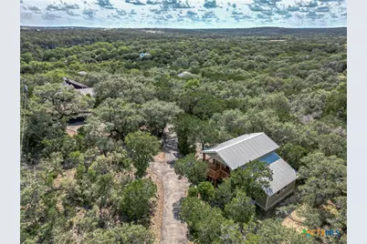 560 Bluff Ridge Court, New Braunfels, TX 78132 - Photo 44