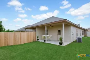 227-229 Ragsdale Way, New Braunfels, TX 78130 - Photo 2