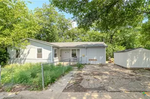 1014 N 12th St, Killeen, TX 76541 - Photo 1