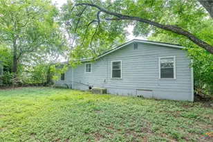1014 N 12th St, Killeen, TX 76541 - Photo 2