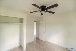 1014 N 12th St, Killeen, TX 76541 - Photo 14