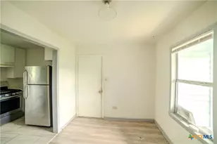 1014 N 12th St, Killeen, TX 76541 - Photo 4