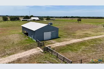 2745 Holub Road, Schulenburg, TX 78956 - Photo 38