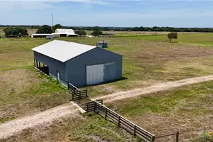 2745 Holub Rd, Schulenburg, TX 78956 - Photo 38