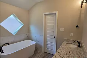 2624 Cowgirl Trl, Belton, TX 76513 - Photo 10