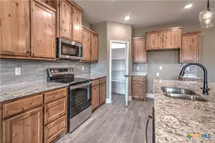 2616 Cowgirl Trl, Belton, TX 76513 - Photo 6