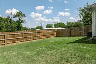 1407 Mill St, Gatesville, TX 76528 - Photo 12