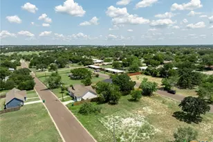 1407 Mill St, Gatesville, TX 76528 - Photo 30