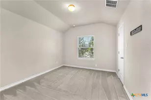 2746 Sueno Pt, San Antonio, TX 78245 - Photo 32