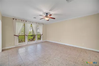 322 Green Gable Drive, Victoria, TX 77904 - Photo 6