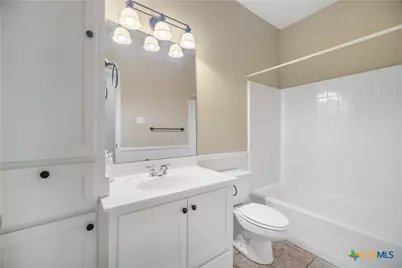 322 Green Gable Drive, Victoria, TX 77904 - Photo 18