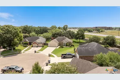 322 Green Gable Drive, Victoria, TX 77904 - Photo 30