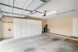 322 Green Gable Dr, Victoria, TX 77904 - Photo 22