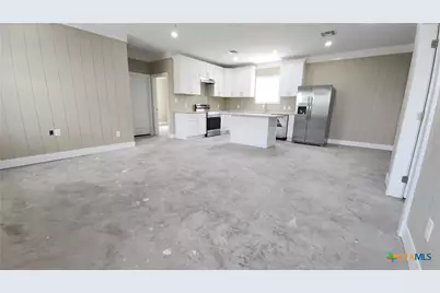 2224 Levee Road, Bloomington, TX 77951 - Photo 6