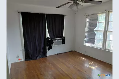 502 N Boundary Street, Burnet, TX 78611 - Photo 12