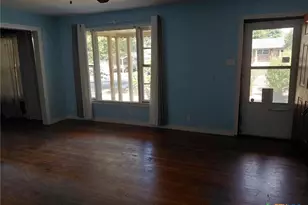 502 N Boundary St, Burnet, TX 78611 - Photo 14