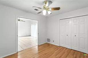 8 Oak Villa Rd, Canyon Lake, TX 78133 - Photo 12